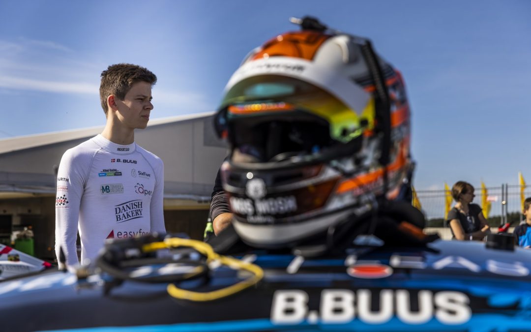 Bastian Buus efter stærkt comeback i Porsche Carrera Cup: Kan selv afgøre mesterskabet